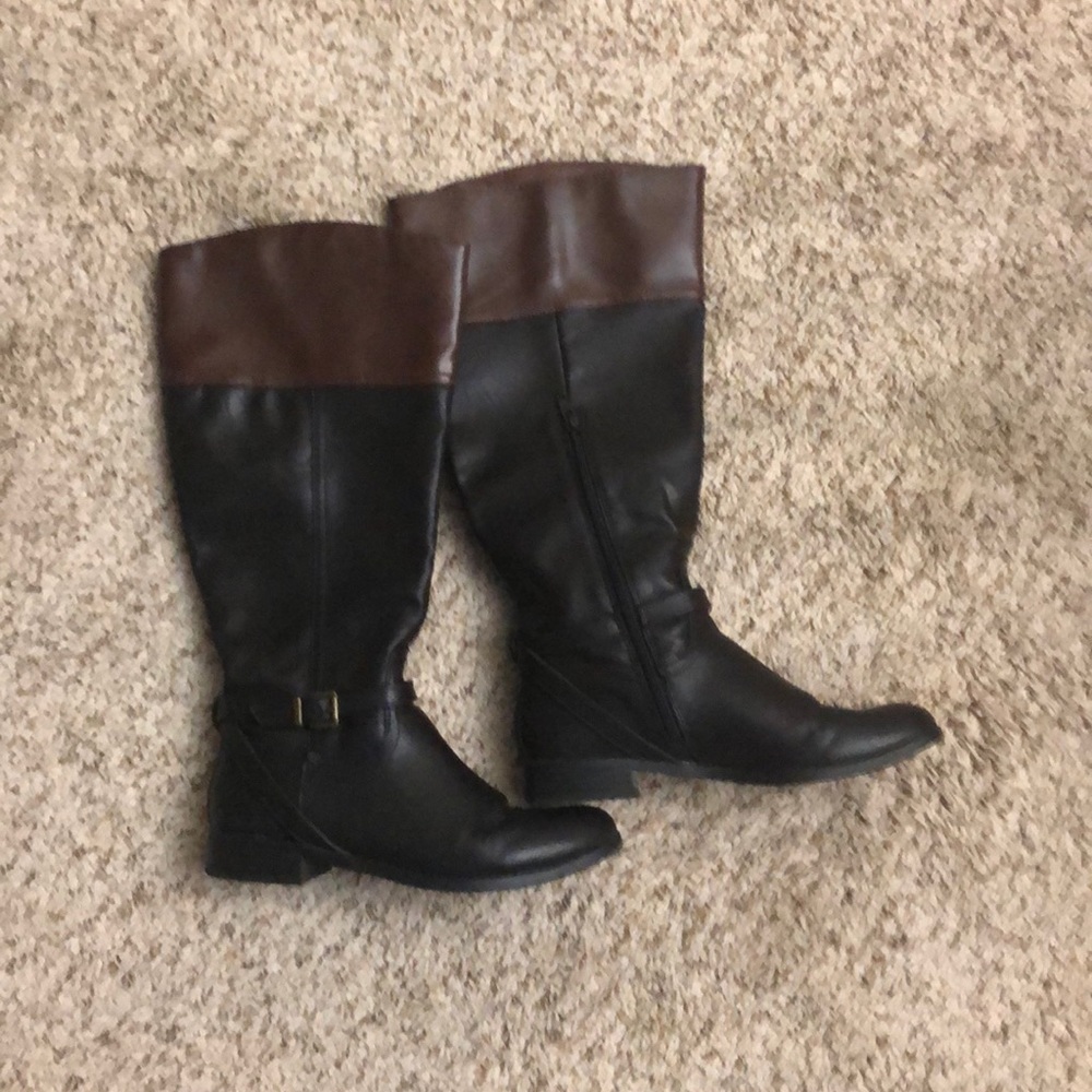 Women’s size 8 boots